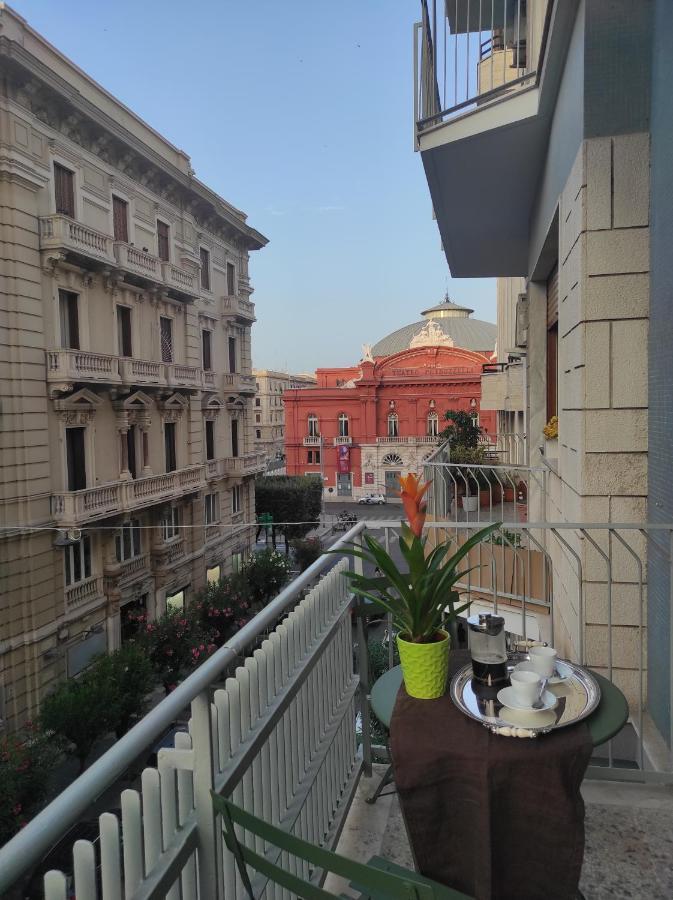 Centralissimo E Confortevole, Fronte Petruzzelli Bari Zewnętrze zdjęcie